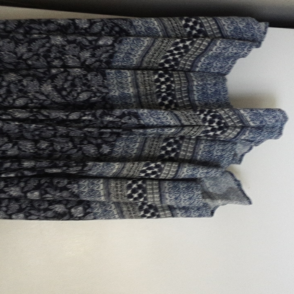Maxi skirt with handkerchief hem